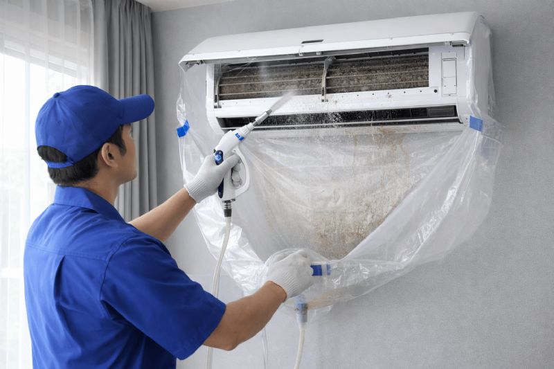 冷氣多久洗一次才不傷機？夏天清洗保養攻略